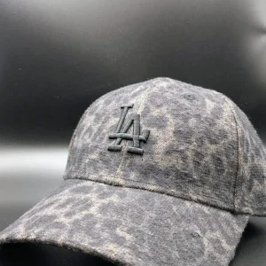 Casquette New Era 9FORTY Women Los Angeles Dodgers Cosy Leopard noire vue 1